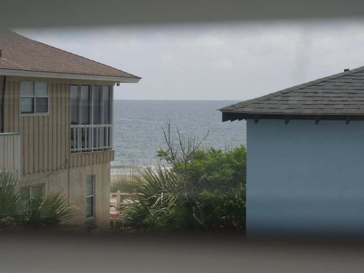 Tybeeland Steps To The Beach With Oceanviews, Beachside Of Butler Ave Tybee Island Exterior photo